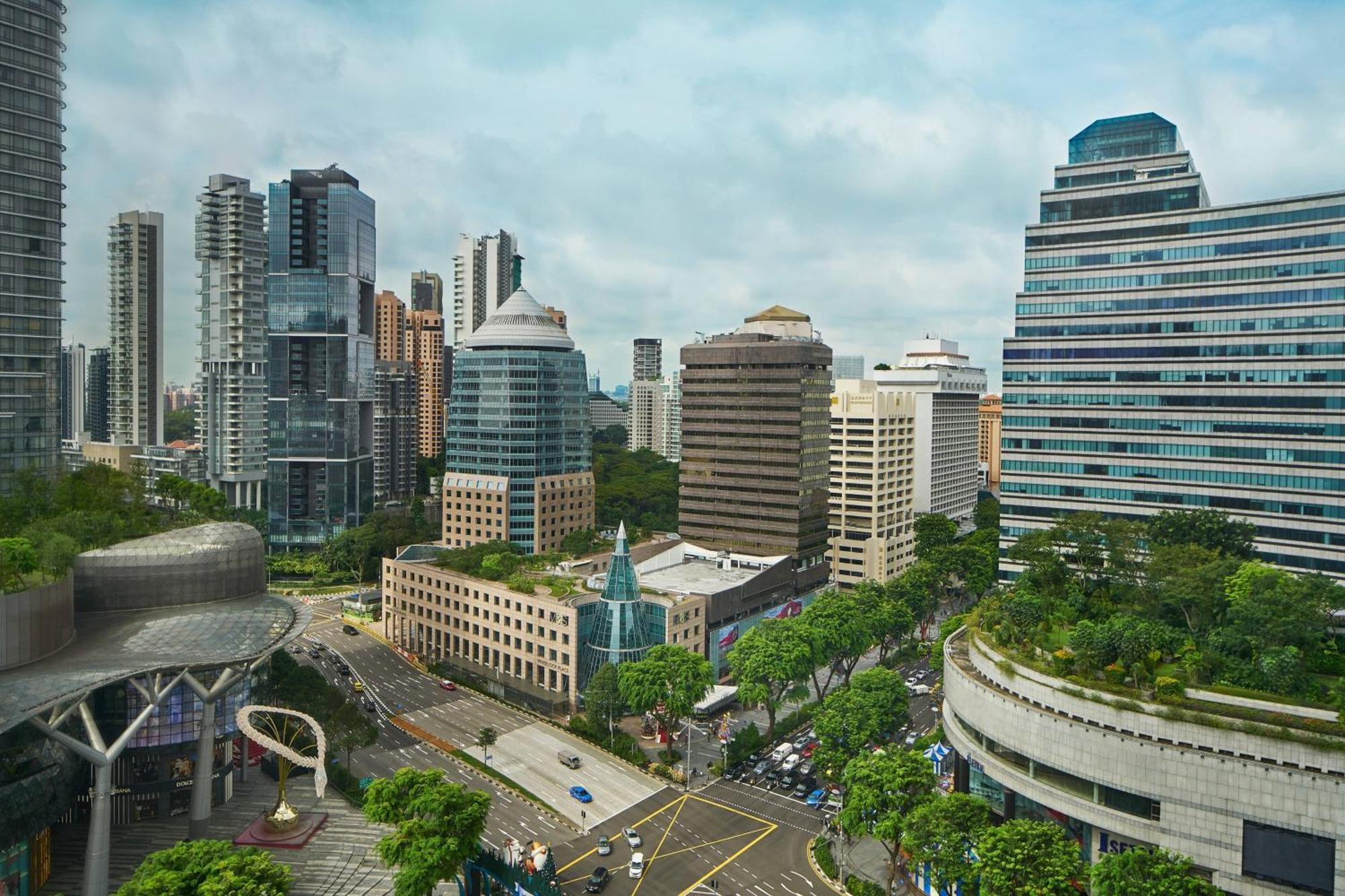 Marriott Tang Plaza Khách sạn 5*