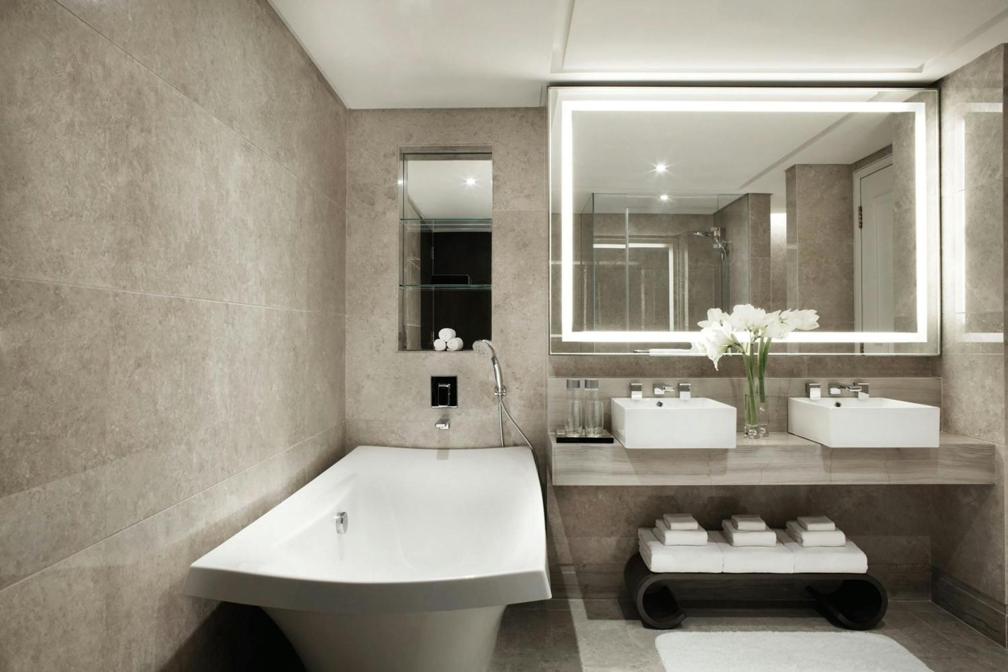 Marriott Tang Plaza 5* Singapore