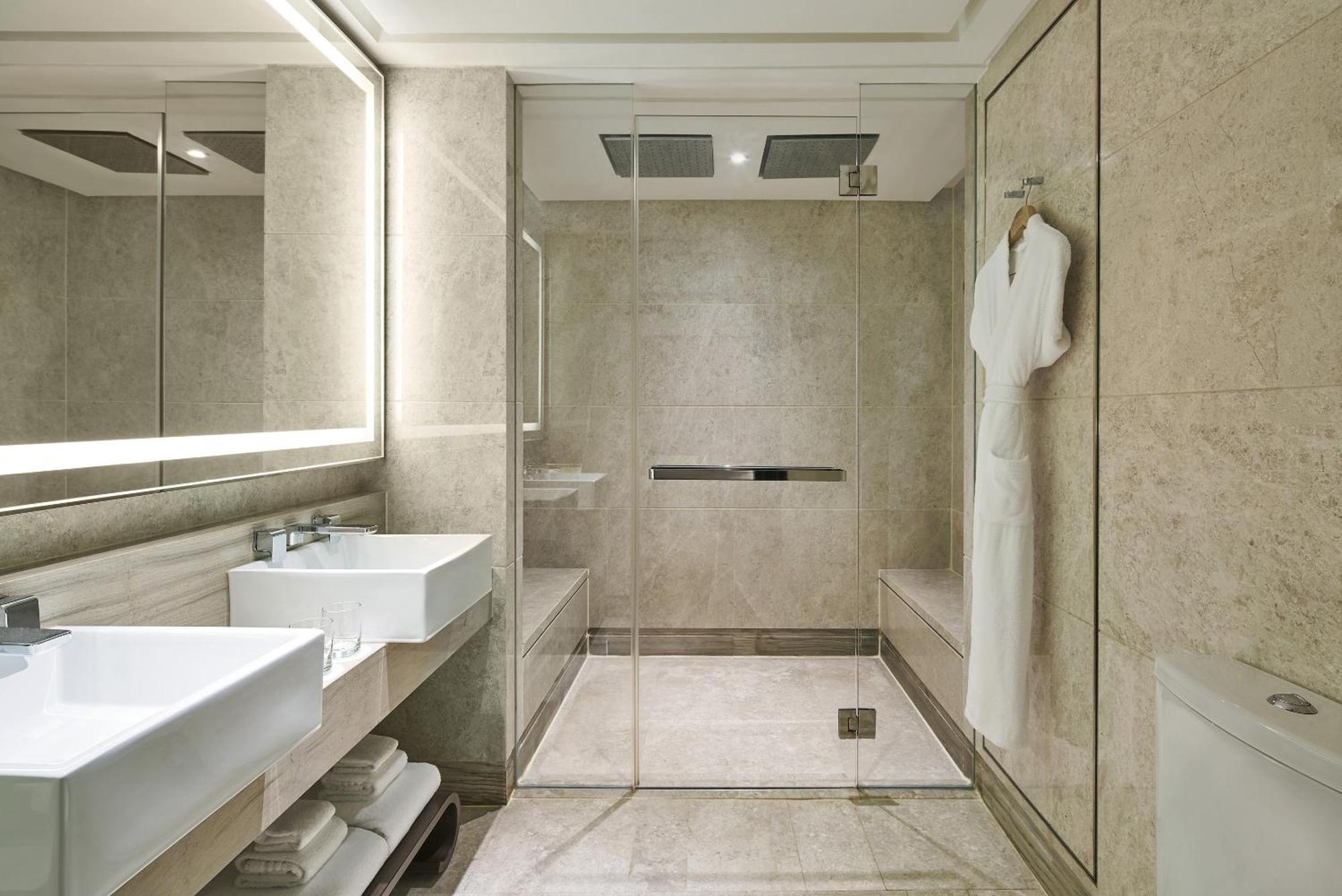 Hotel Marriott Tang Plaza